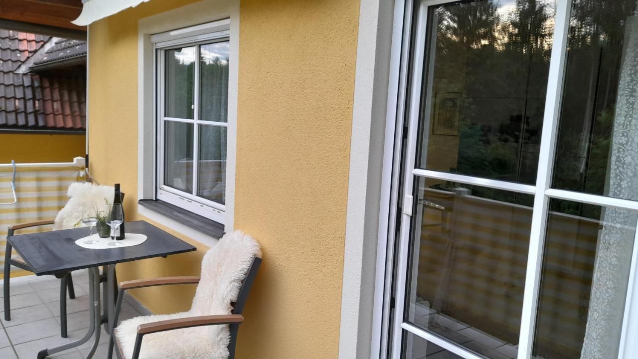 Glanz Und Gloria Velden! Woerthersee In 5 Min Zu Fuss Erreichbar! Velden am Woerthersee Luaran gambar